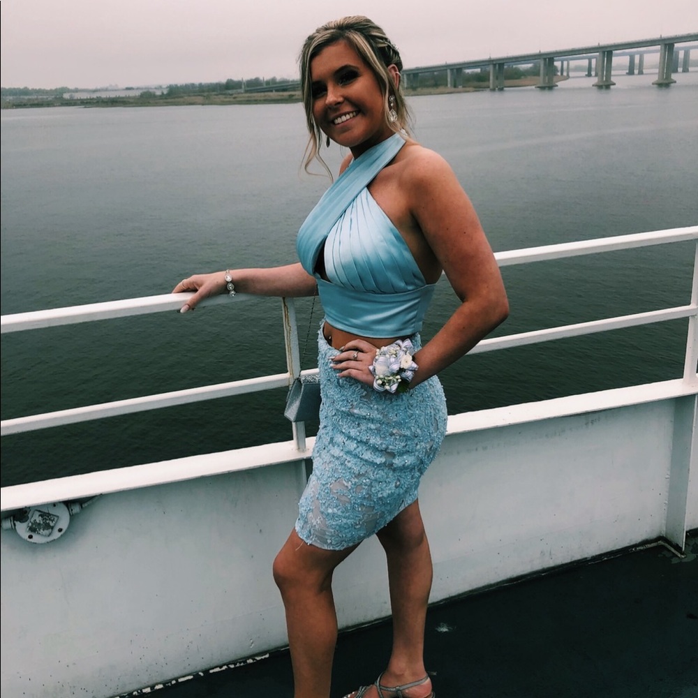 Short prom dress